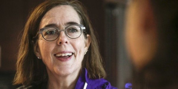 gov-kate-brown-5a780d949903ad8a